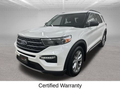 Used 2021 Ford Explorer XLT w/ Equipment Group 202A AWD/4WD image 6