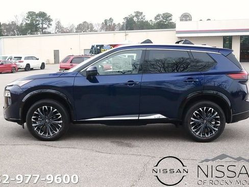 New 2026 Nissan Rogue Platinum w/ Platinum Premium Package AWD/4WD image 4