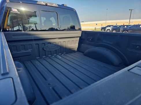 Used 2021 Ford F150 Raptor w/ Equipment Group 801A High AWD/4WD image 6