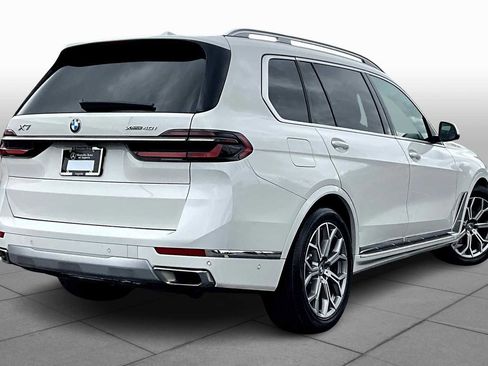 Certified 2024 BMW X7 xDrive40i AWD/4WD image 12