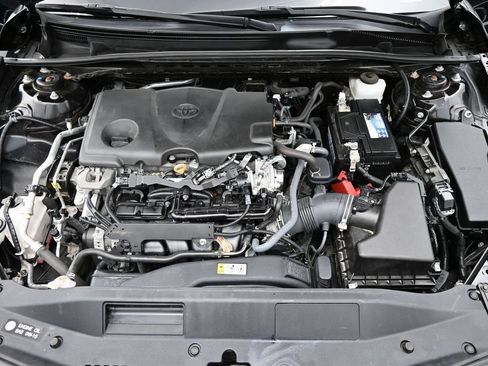 Used 2022 Toyota Camry SE AWD/4WD image 15