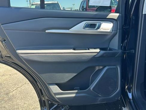 New 2026 Ford Explorer Active w/ Active Comfort Package RWD image 14