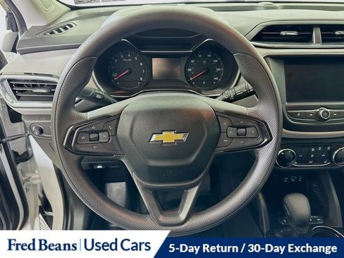 Used 2022 Chevrolet TrailBlazer LT image 13