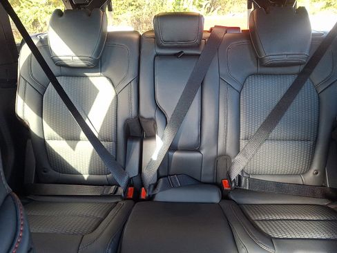 New 2025 Ford Bronco Raptor image 13