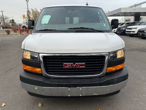 Certified 2022 GMC Savana 2500 w/ Driver Convenience Package image 4