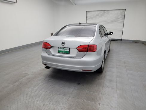 Used 2014 Volkswagen Jetta SE FWD image 7