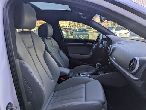 Used 2017 Audi A3 e-tron Premium w/ Sport Package image 27