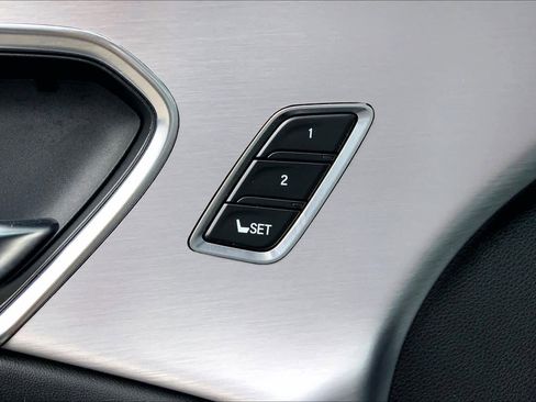 Used 2023 Acura RDX AWD image 32