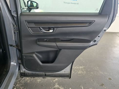 Used 2023 Honda CR-V LX image 12