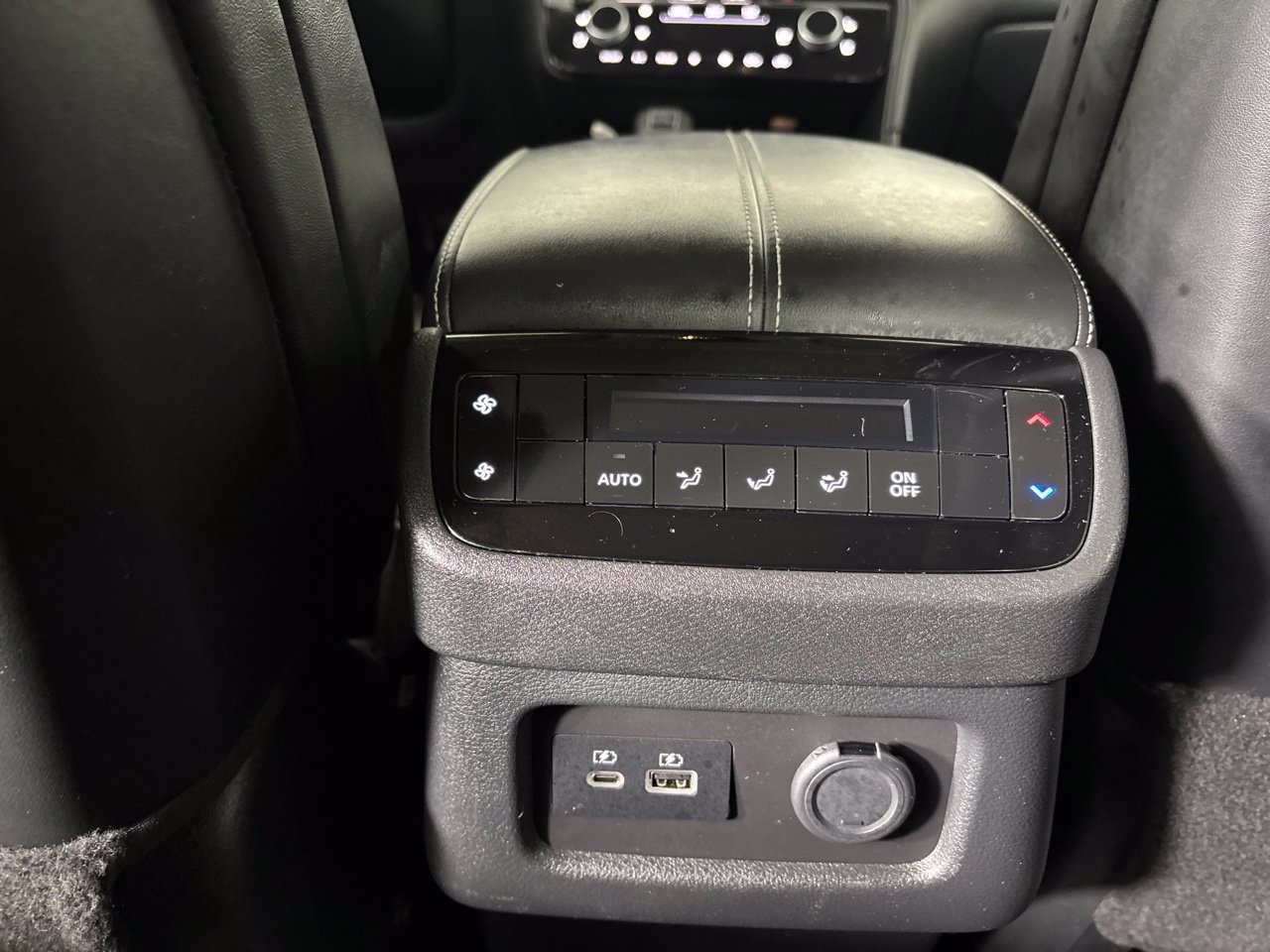 Used 2023 INFINITI QX60 Luxe w/ Cargo Package AWD/4WD image 27