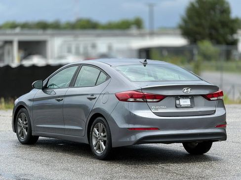 Used 2018 Hyundai Elantra SEL FWD image 10