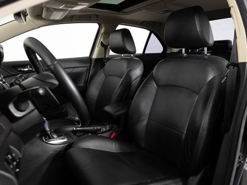 Used 2010 Suzuki Kizashi SLS AWD/4WD image 15