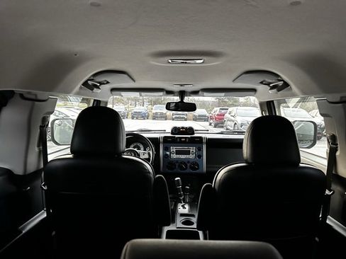 Used 2013 Toyota FJ Cruiser 4WD image 15
