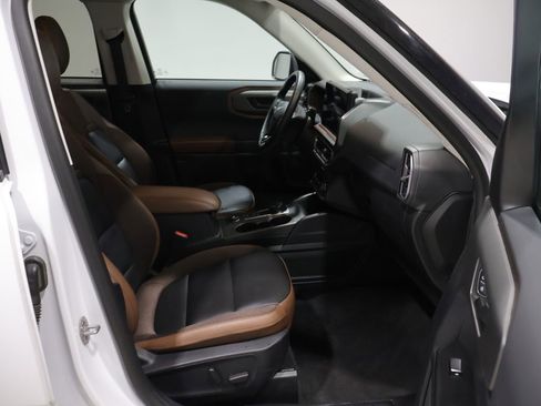 Used 2025 Ford Bronco Sport Outer Banks w/ Outer Banks Tech Package+ image 22