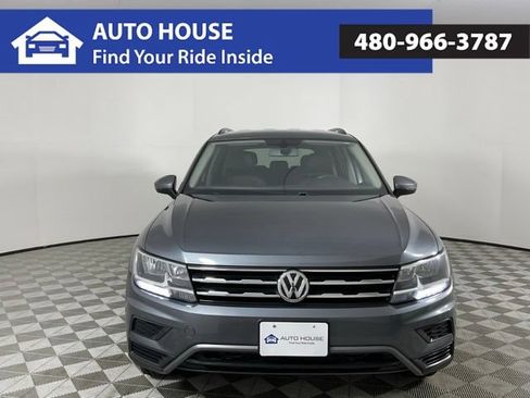 Used 2020 Volkswagen Tiguan SE FWD image 1