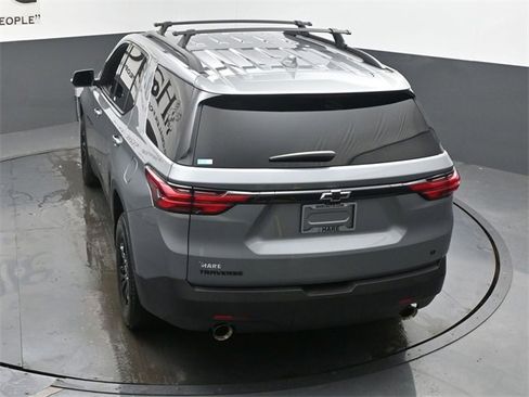 Used 2023 Chevrolet Traverse LT image 57