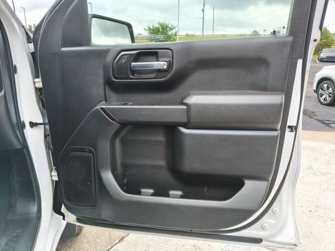 Used 2023 Chevrolet Silverado 1500 Custom AWD/4WD image 20