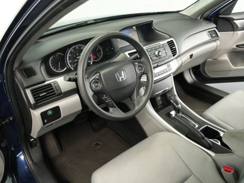 Used 2015 Honda Accord LX image 30