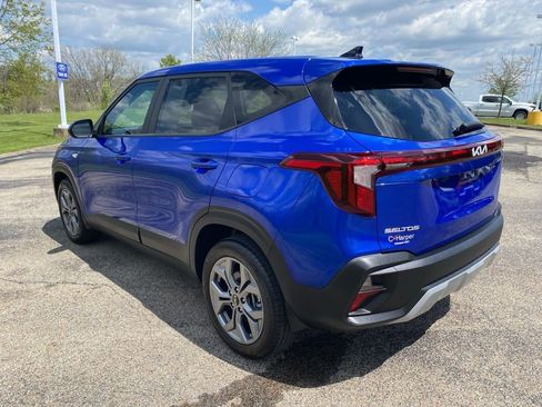 Certified 2024 Kia Seltos LX AWD/4WD image 5
