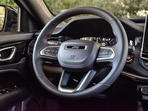 New 2026 Jeep Compass Trailhawk image 14