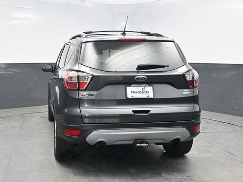 Used 2018 Ford Escape SE AWD/4WD image 5