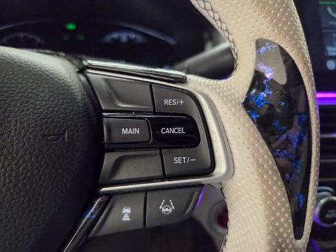 Used 2020 Honda Accord EX image 16