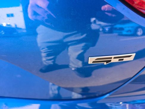 Used 2023 Kia Stinger GT2 image 35