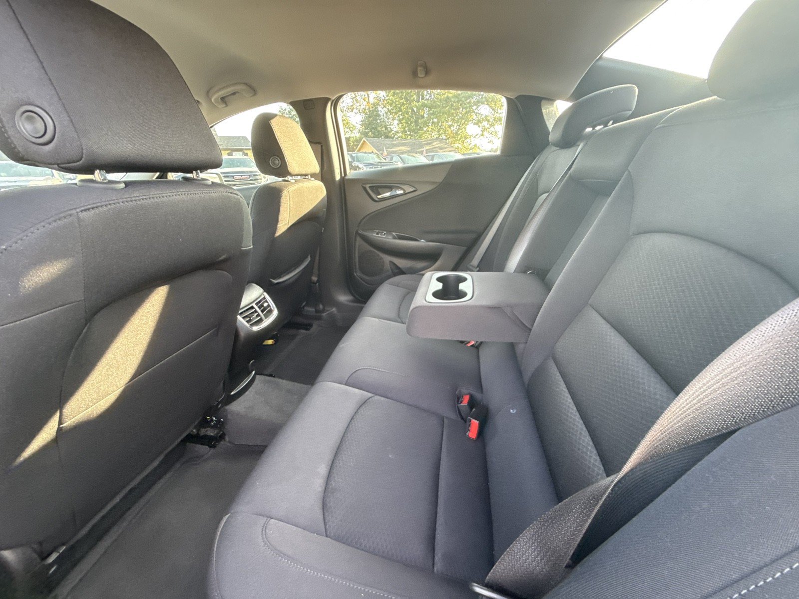 Used 2025 Chevrolet Malibu LT FWD image 26