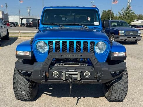 Used 2021 Jeep Gladiator Sport AWD/4WD image 2