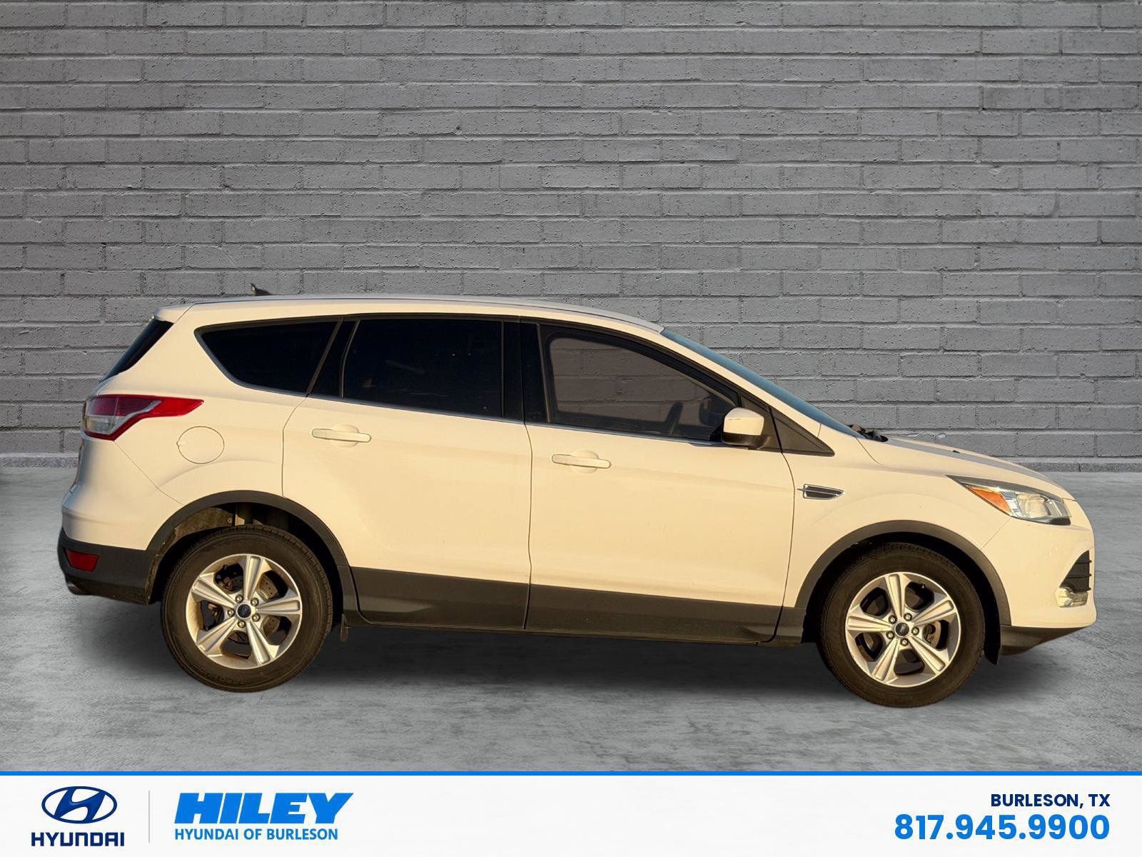 Used 2014 Ford Escape SE FWD image 3