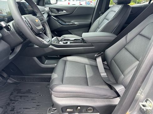 New 2026 Chevrolet Equinox LT image 10