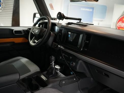Used 2022 Ford Bronco 2-Door w/ Sasquatch Package AWD/4WD image 17