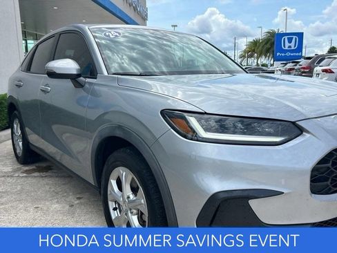 Used 2024 Honda HR-V LX image 3