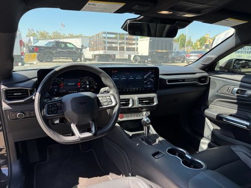 Used 2024 Ford Mustang GT Premium RWD image 11