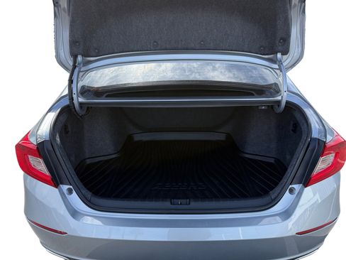 Certified 2021 Honda Accord LX image 17