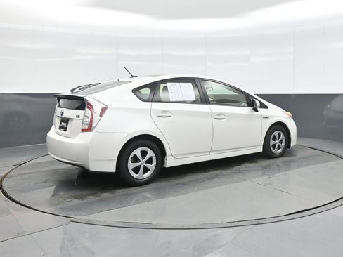 Used 2012 Toyota Prius Three w/ Solar Roof Pkg image 7