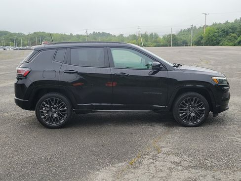Used 2022 Jeep Compass High Altitude AWD/4WD image 4