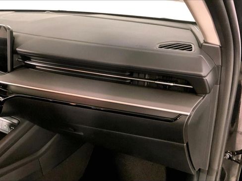 Used 2025 Kia K5 LXS FWD image 16