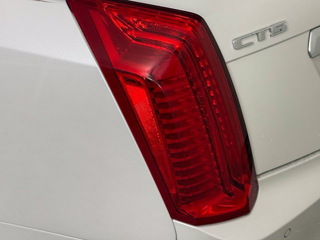 Used 2019 Cadillac CTS Luxury RWD image 13