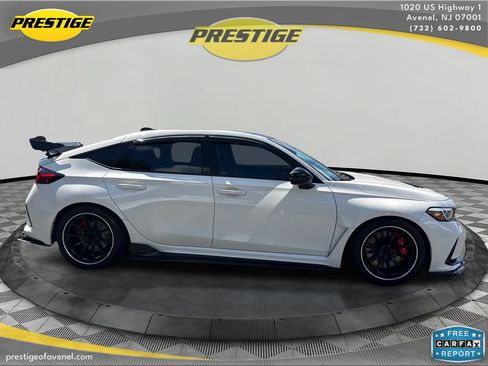 Used 2023 Honda Civic Type R image 4