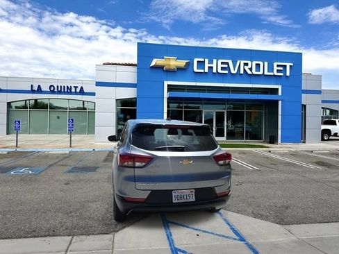Used 2023 Chevrolet TrailBlazer LS FWD image 7