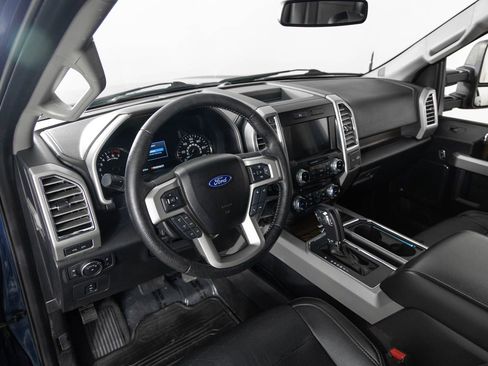 Used 2016 Ford F150 Lariat w/ Equipment Group 501A Mid image 13