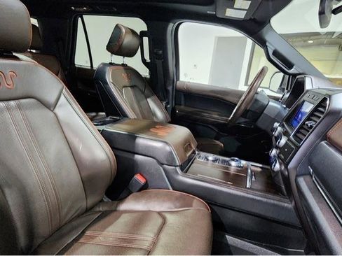 Used 2021 Ford Expedition King Ranch image 24