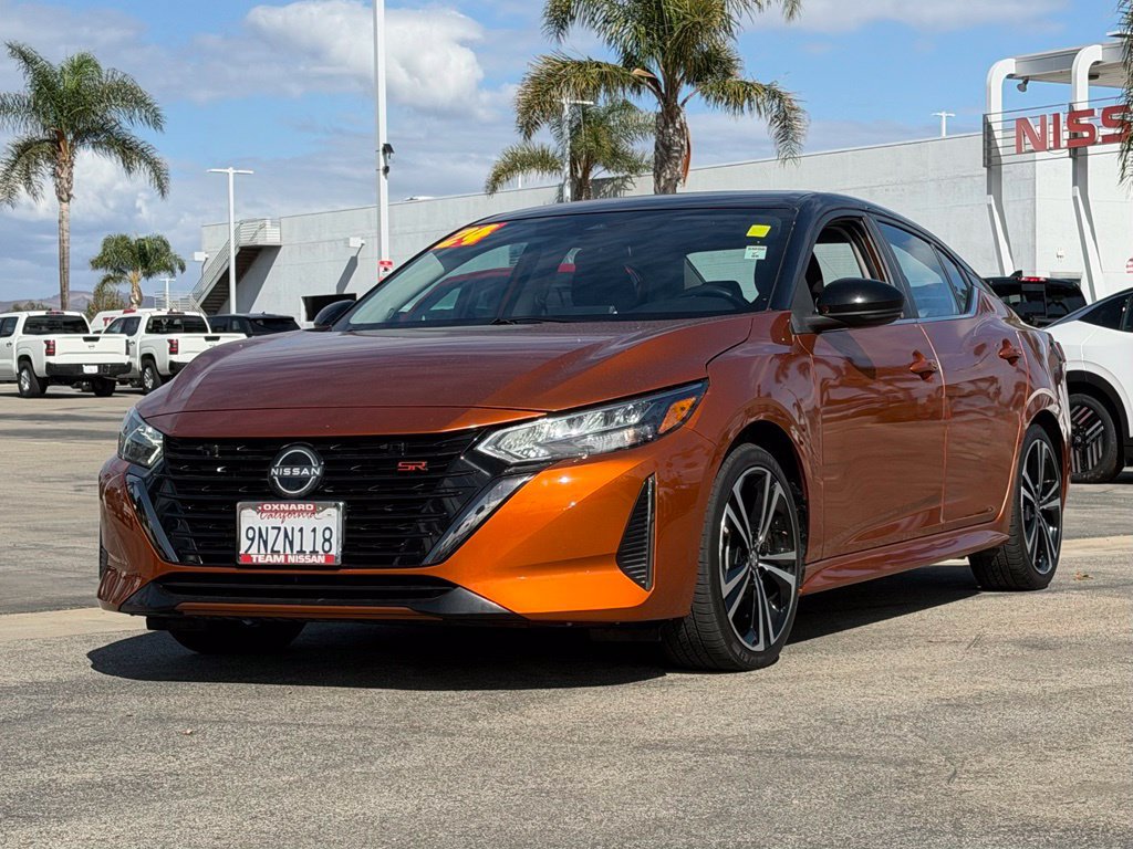 Certified 2024 Nissan Sentra SR FWD image 4