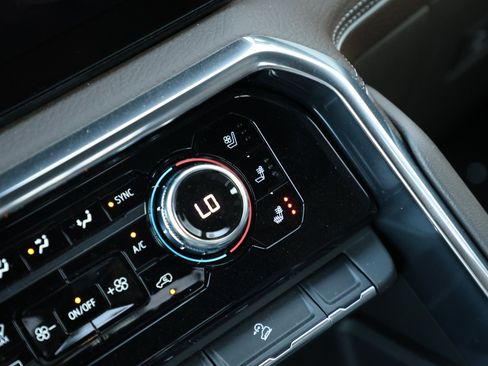 New 2026 GMC Sierra 2500 Denali w/ Denali Reserve Package image 29