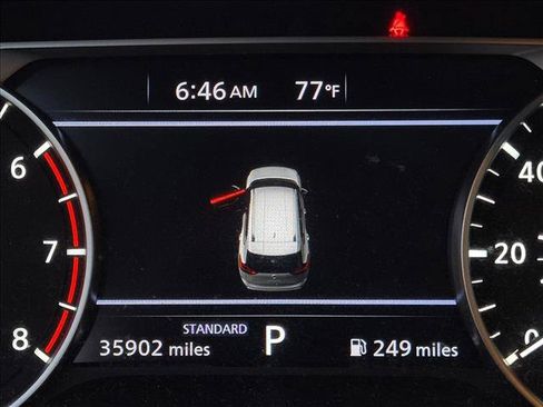 Used 2024 Nissan Rogue SV FWD image 18