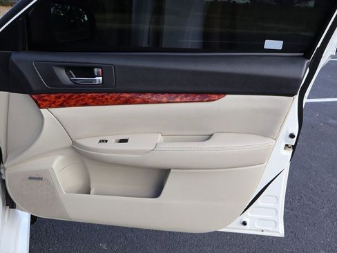 Used 2010 Subaru Legacy 2.5GT Limited image 26