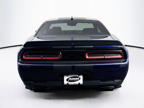 Used 2016 Dodge Challenger SRT Hellcat RWD image 14