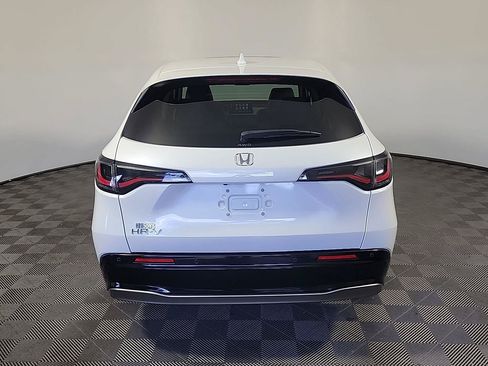 Certified 2024 Honda HR-V EX-L image 5