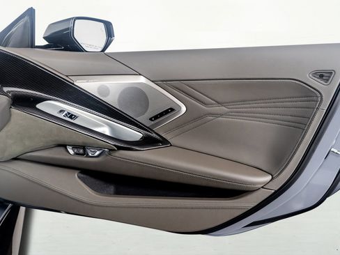 Used 2025 Chevrolet Corvette Z06 image 54